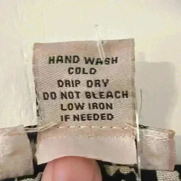 Lola P NWT flowy boho shirt size M (G105) - Picture 6 of 8